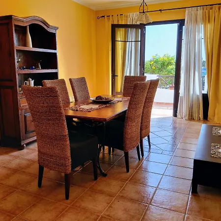 Luzardo Villa *
